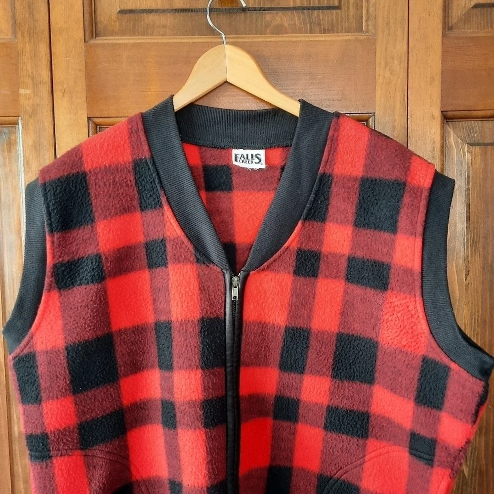 Vintage Falls Creek red and black buffalo check plaid fleece full zip vest